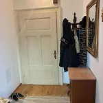 Rosi Mit Balkon In Seenaehe *