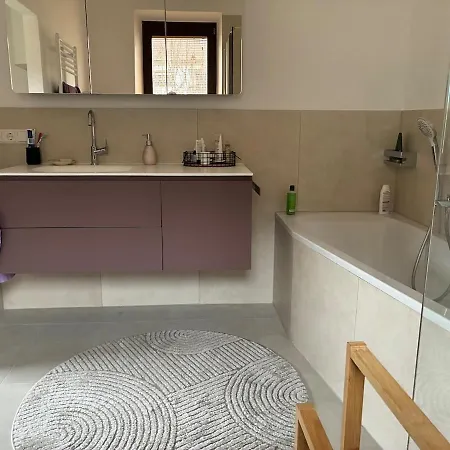 Rosi Mit Balkon In Seenaehe Steindorf am Ossiacher See