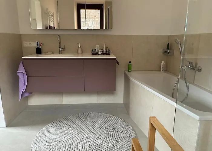 Rosi Mit Balkon In Seenaehe Steindorf am Ossiacher See