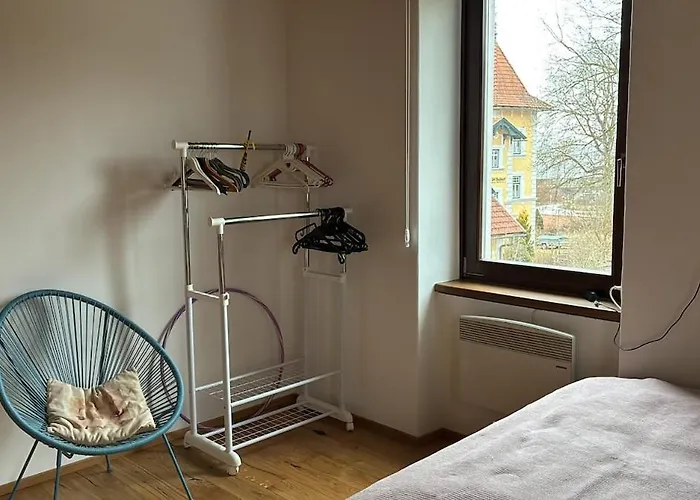 Rosi Mit Balkon In Seenaehe