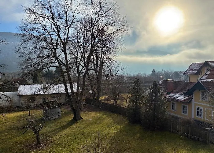 Rosi Mit Balkon In Seenaehe